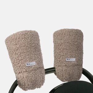 BNIB unopened 7AM Enfant Teddy stroller warmmuffs